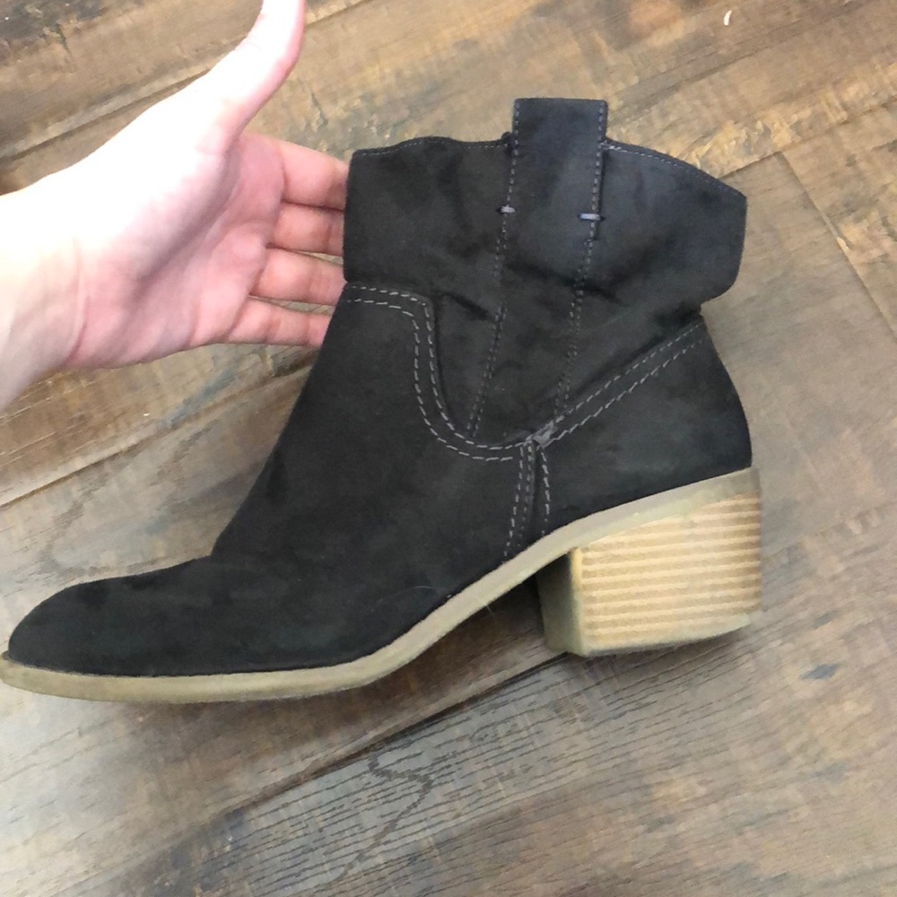Target booties - Picture 4 of 6